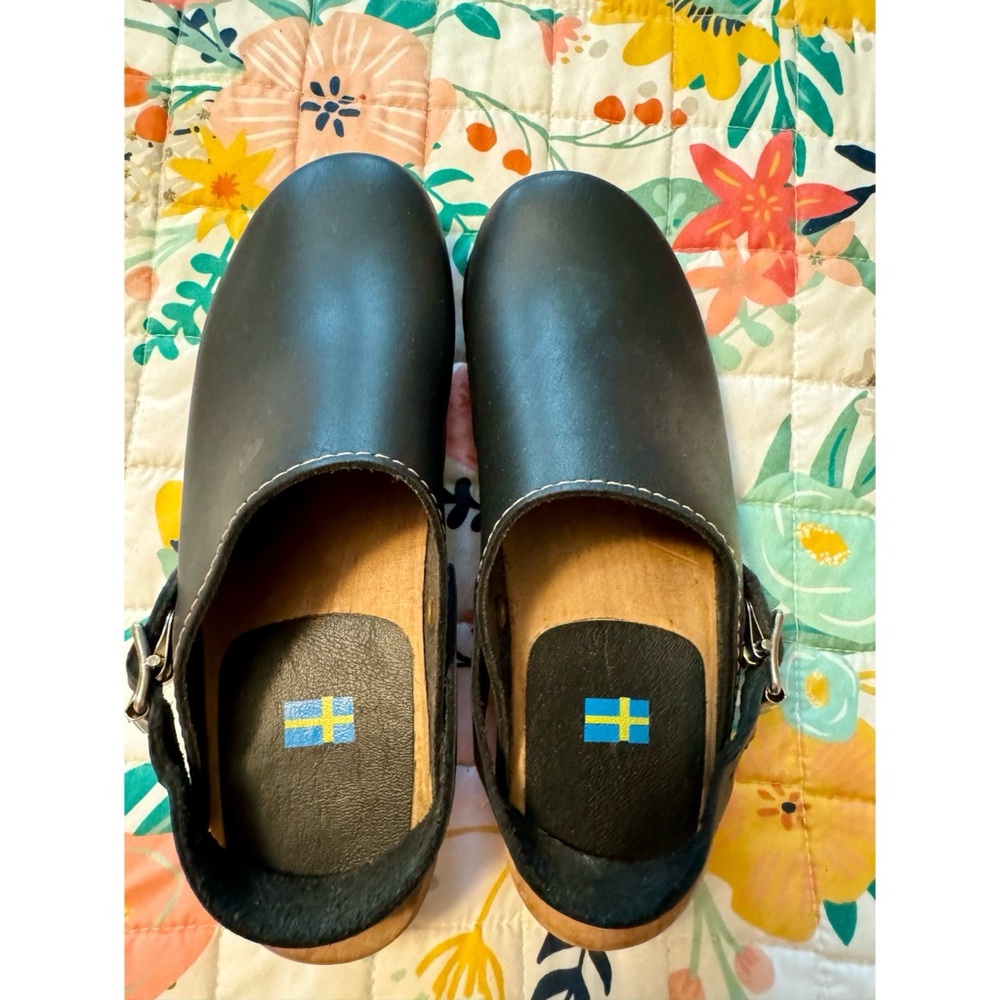 MIA Alma Buckle Clogs 37